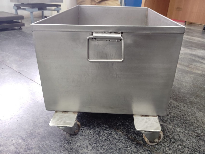 SS Roller Bins